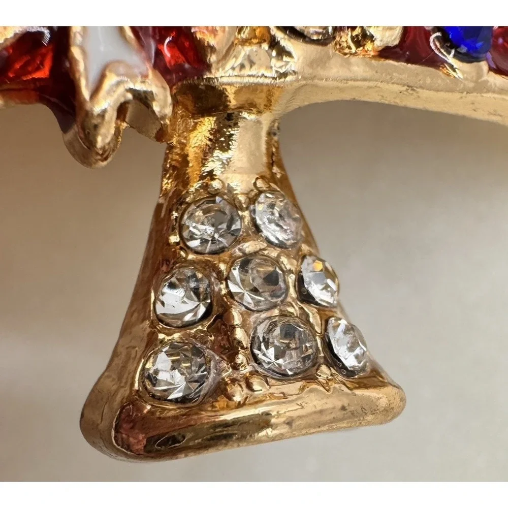 Vintage Christmas Tree Brooch Rhinestone Enamel Holiday Pin‎ Red Gold Tone Star